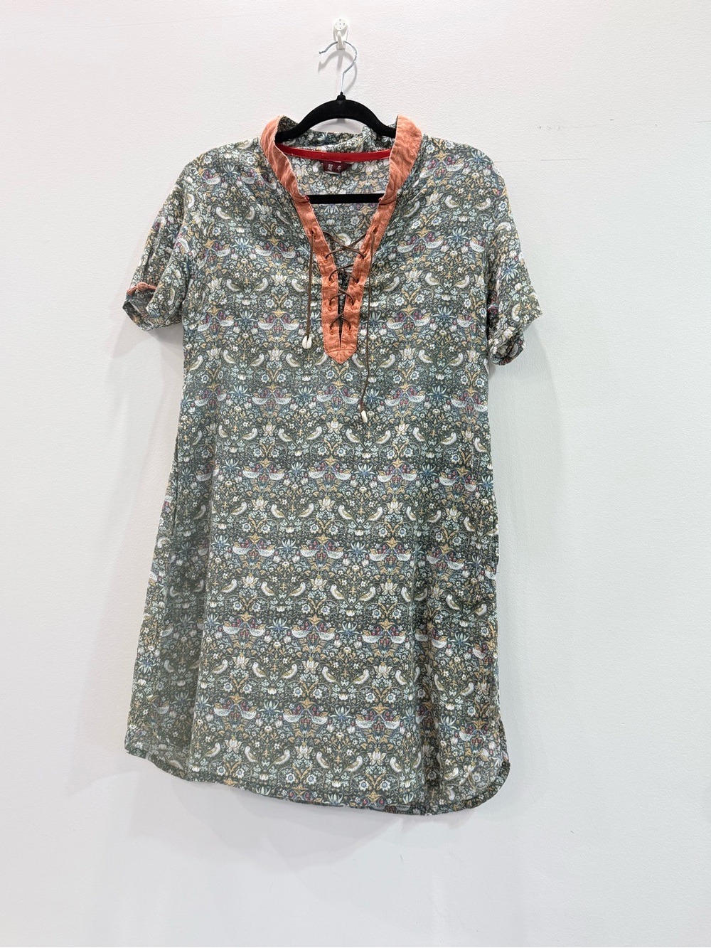 Boho Floral Print Short Sleeve Top with Coral Trim